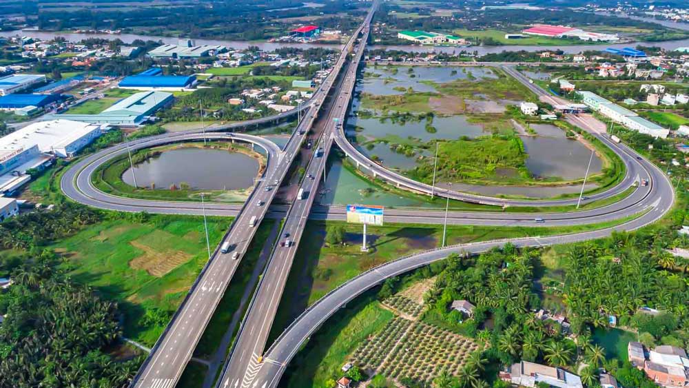 Hạ tầng Long An
